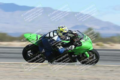 media/Nov-16-2025-Race Pace (Sun) [[8c5fa54630]]/Non Verified Riders (1st 20 Minutes)/3-Turn 3 Inside (11am)/